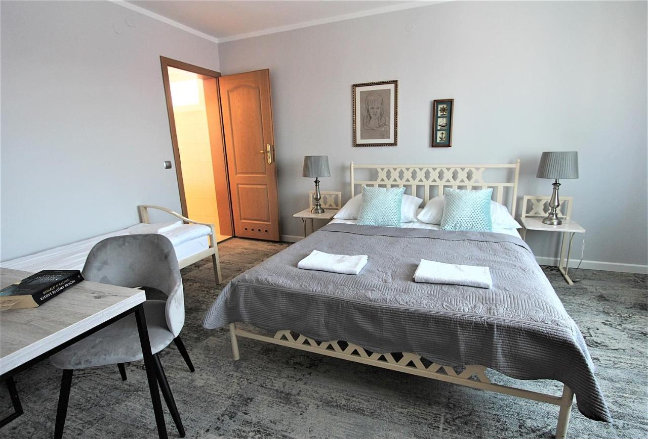 Villa Stawros Leba Bagian luar foto