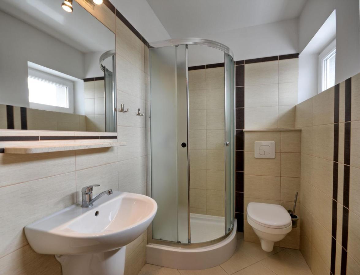Villa Stawros Leba Bagian luar foto
